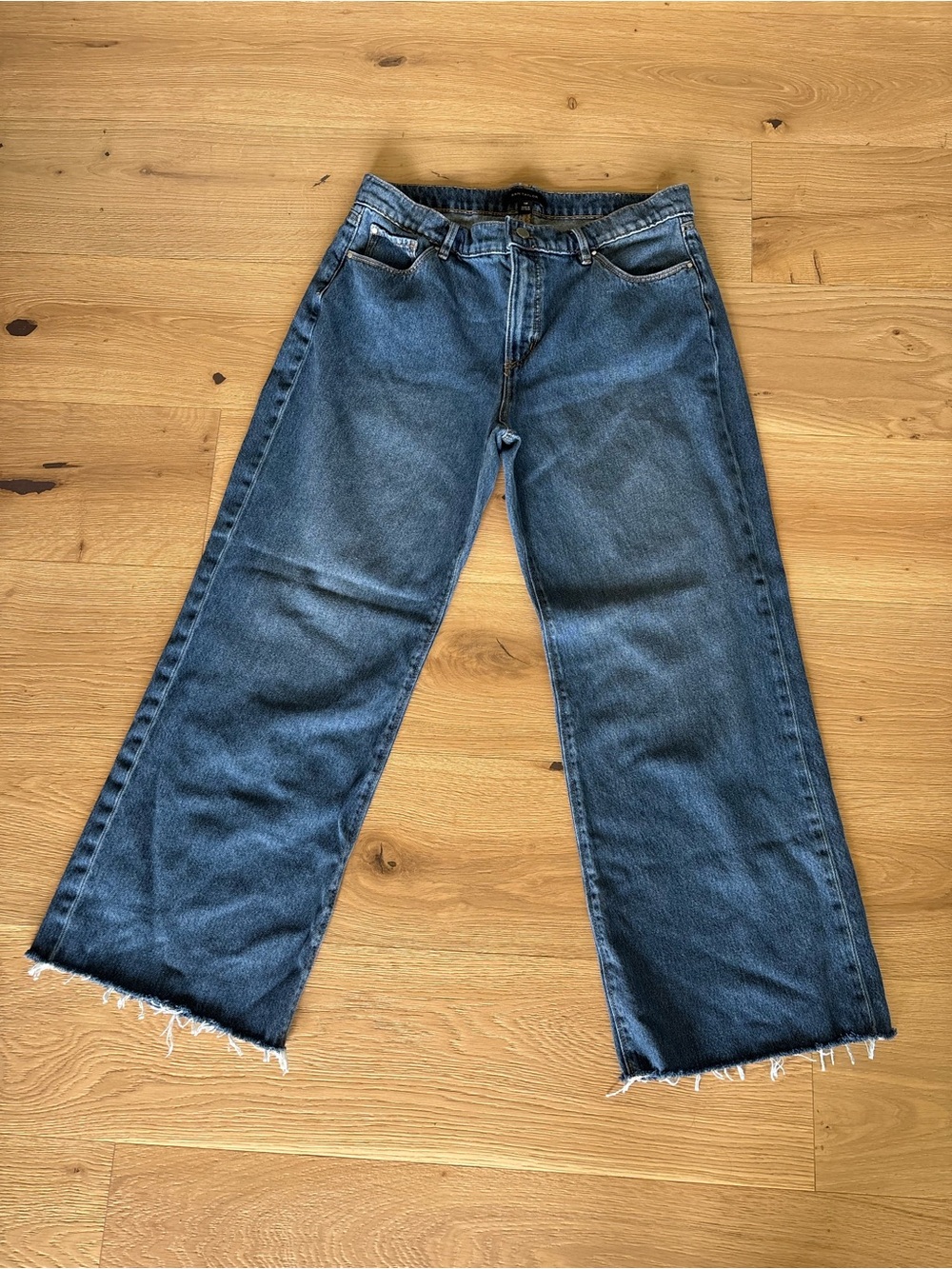 Ann Taylor Mid-Rise Wide Leg Jeans, Modern Fit, Cotton Blend, Frayed Hem, 10 P
